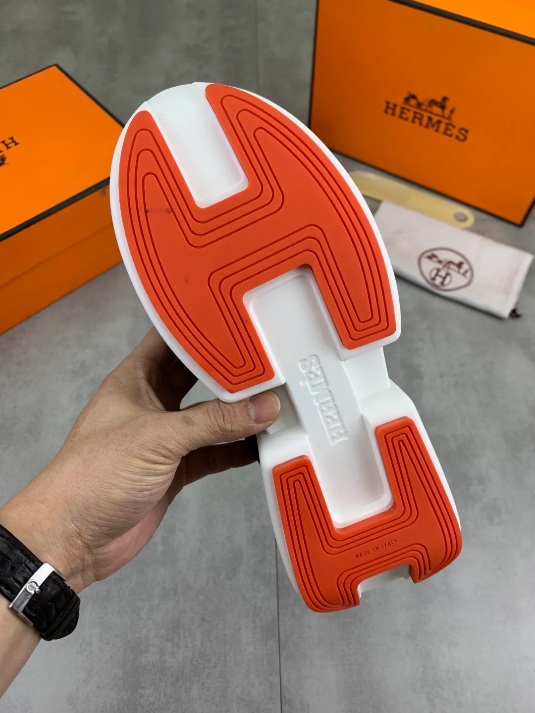 Men's men's shoes P460 new style [HERMES] Hermès - High-end quality original order - Upper: 🔝Nappa calfskin, sewn brand 'H' totem - Inner: water-dyed cowhide - Outsole: ultra-light TPU foam; molded outsole - Ultra-high quality control·Fine workmanship: highlighted (high-end·nobility·grade) -Size: 38-44 (45 can be customized)·